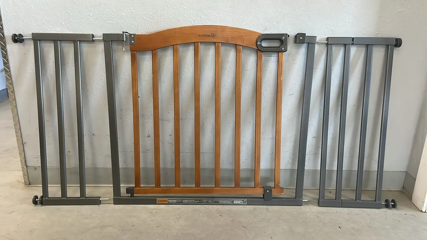 Adjustable Safety Gate (P3-R3FL-S387)