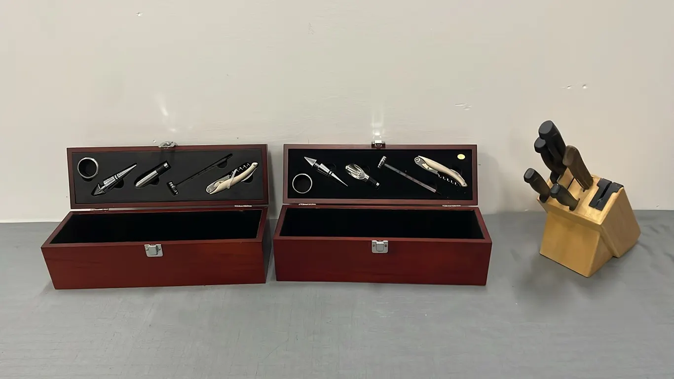 2 Wooden Liquor Boxes with Accessories and Knife Block of Kitchen Knives (P4-SWS2-S1999)