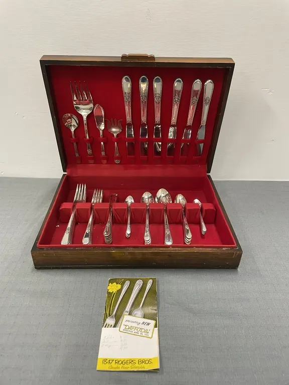 Silverware, Item #6 (P4-SWS1-S2286)