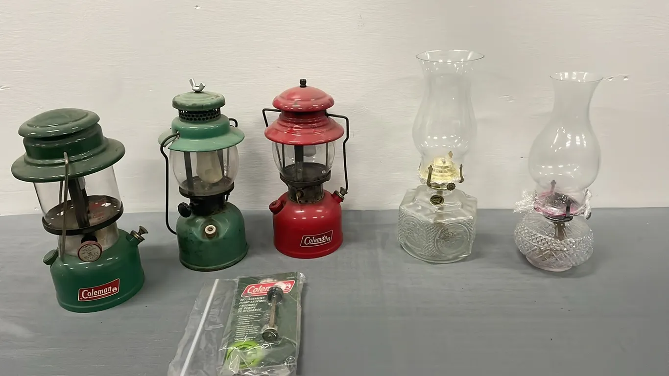 Lanterns, Item # 7 (P4-SWS6-S2286)