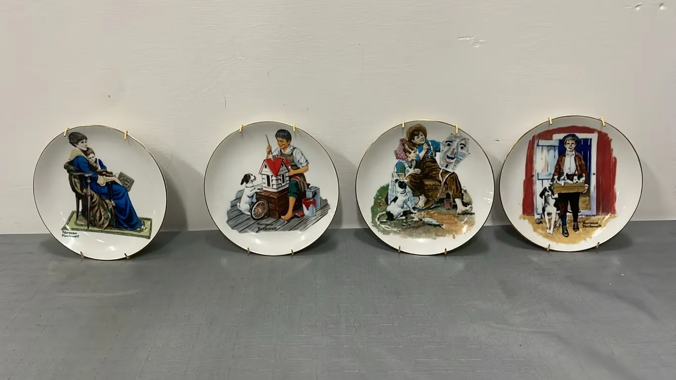 Norman Rockwell Decorative Plate Set, Item #29 (P4-SWS3-S2286)