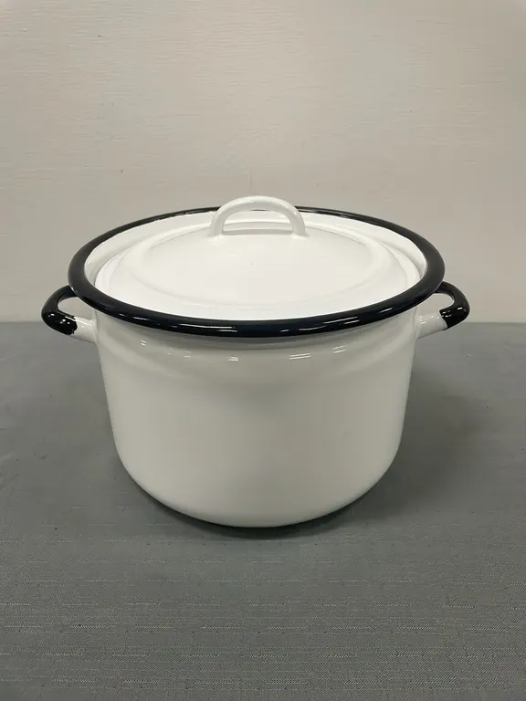 White & Black Enamel Pot with Lid, Item #22 (P4-SWS6-S1557)