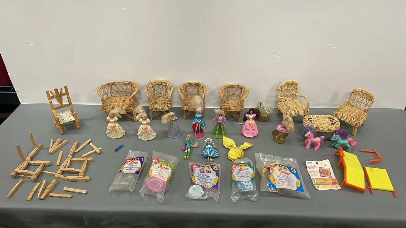 Assorted Barbie Toys and Wicker Furniture As Per Pictures (P4-WWS8-S2116)