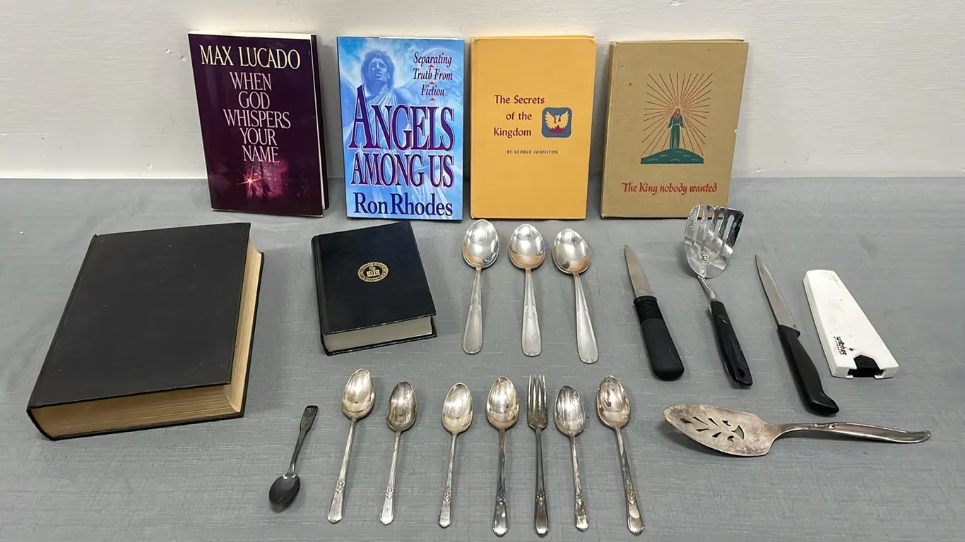 Books and Silverware, Item #16 (P4-CRS11-S2303)