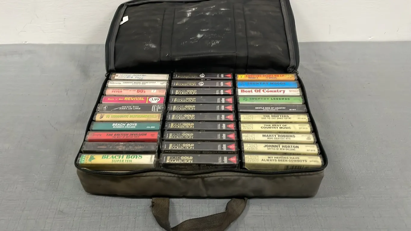 Case of Cassette Tapes (P4-CRS10-S2174)