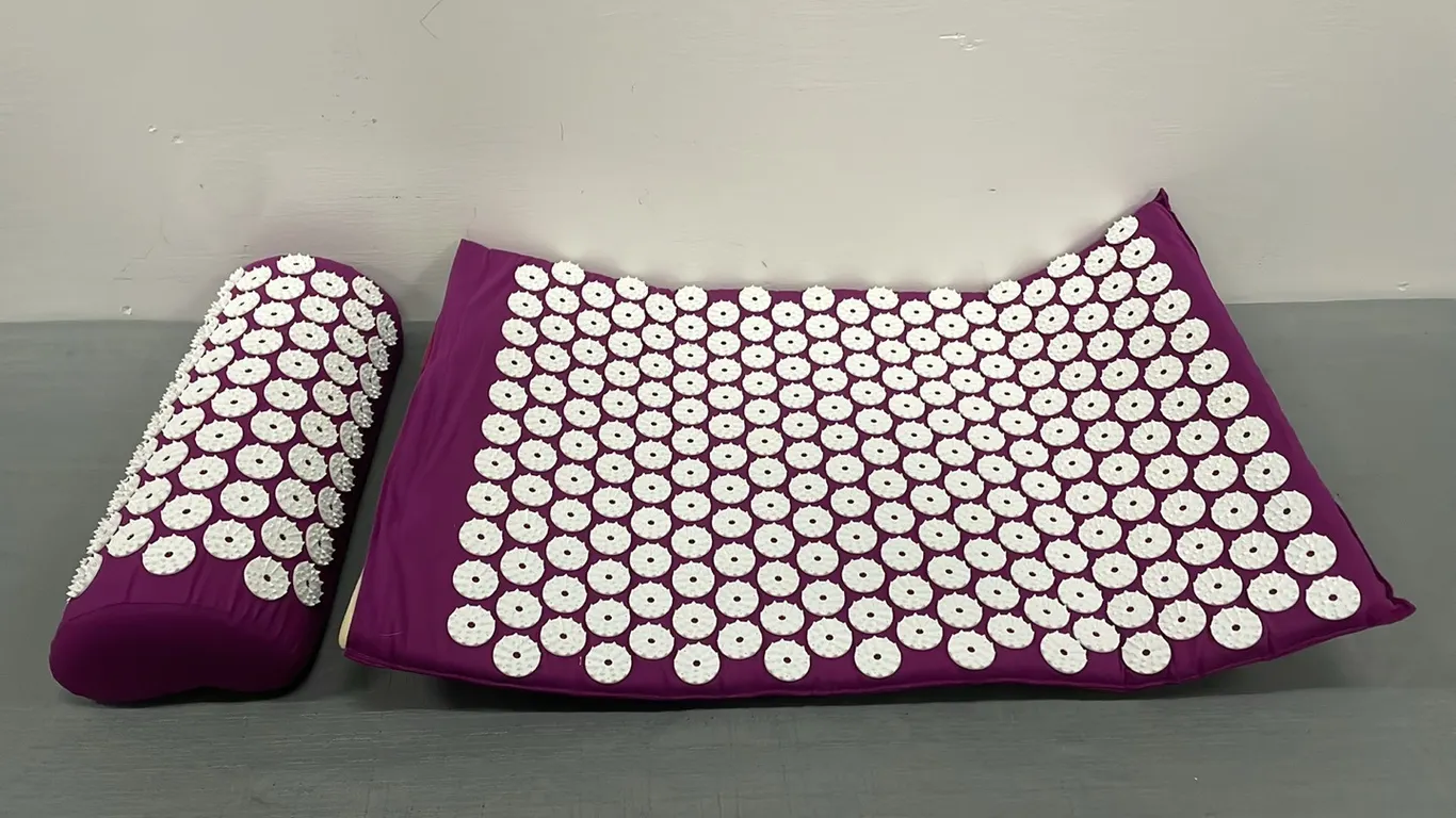 Elebox Acupressure Mat and Pillow Set, New As Per Set, Item #7 (P4-CRS10-S2212)