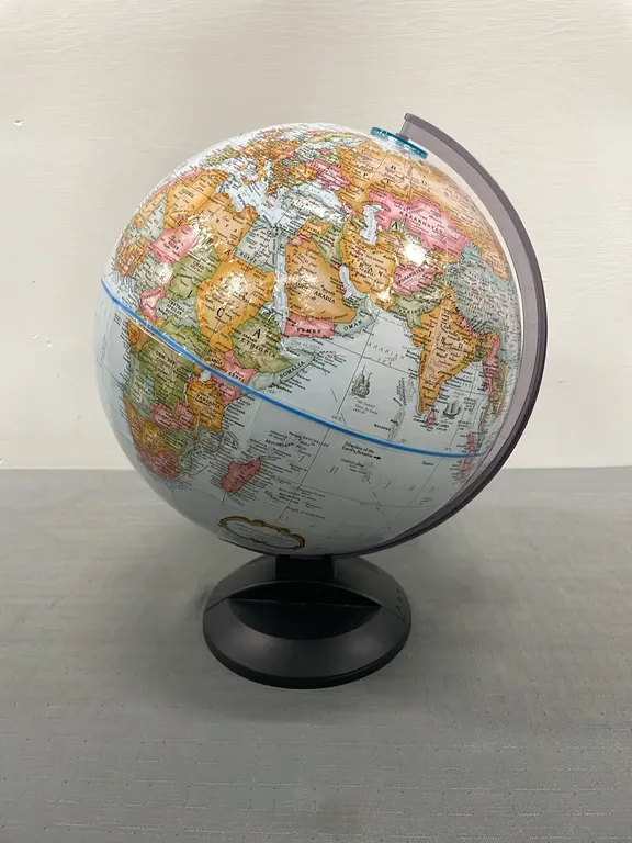 World Globe, Desk Sized, Item #20 (P4-WWS8-S2316)