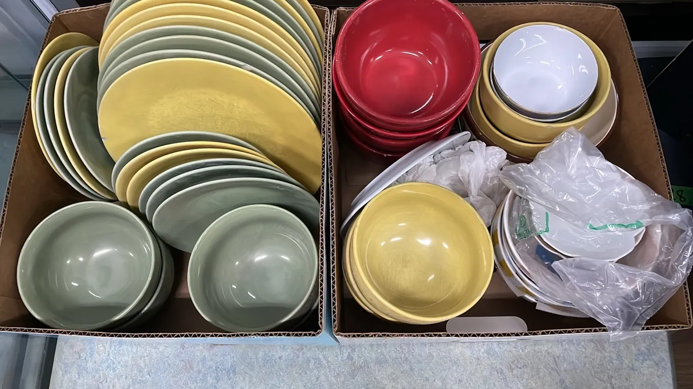Plates, Bowls and Utensils, Item #30 (P4-NWT1-S2300)