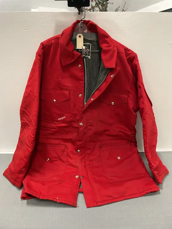 Fire Retardant Work Jacket, Size 44, Red, New AS Per Seller (P4-RACK-S2130)