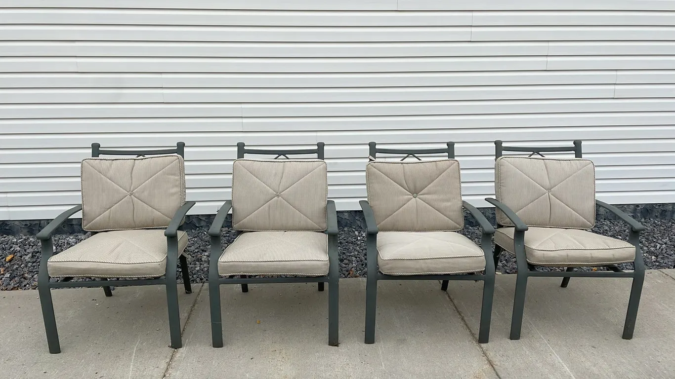 4 Metal Patio Chairs with Cushions (P5-SCB-S203)