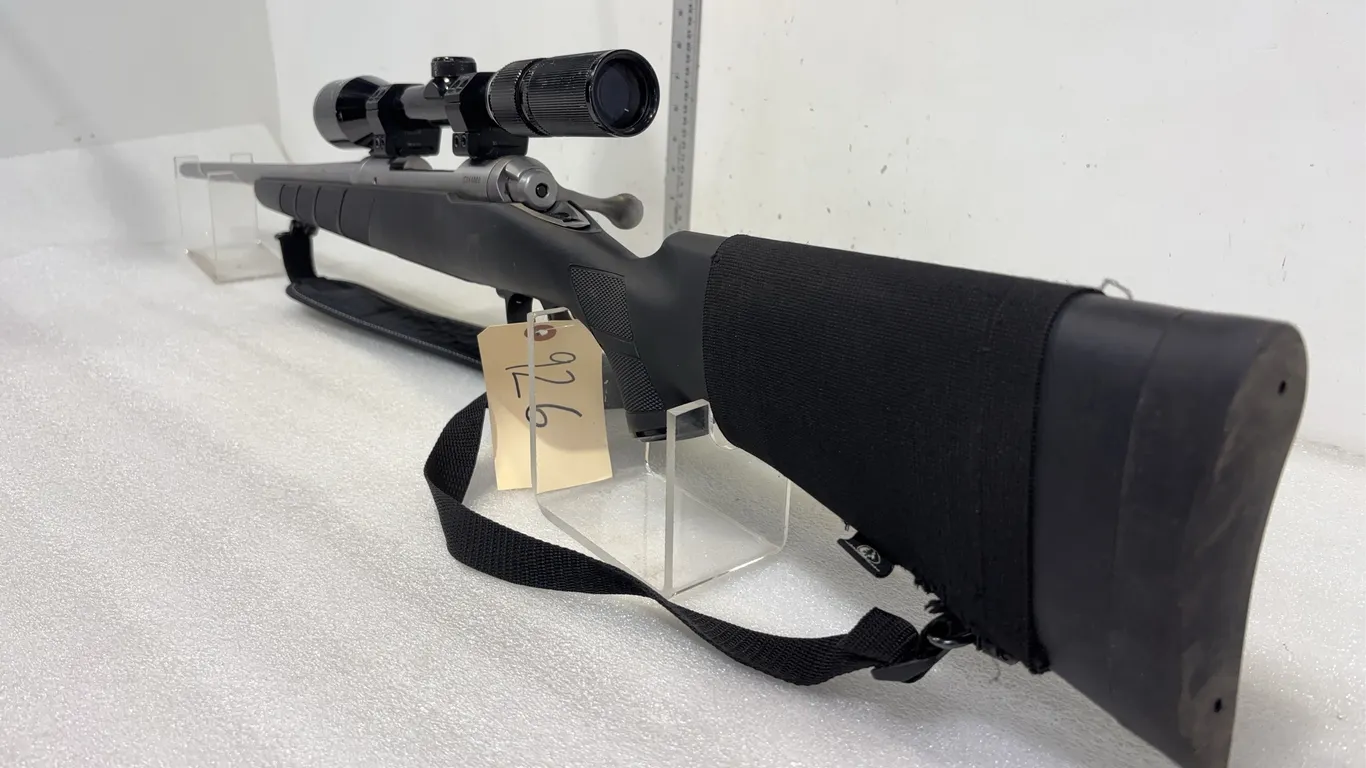 Savage Model 116 .30-06 Bolt Action Rifle, w/ Hakko Marksman Scope Scope, Soft Case, Swivels & Sling, Clip, SN: K644098 *Unreserved*