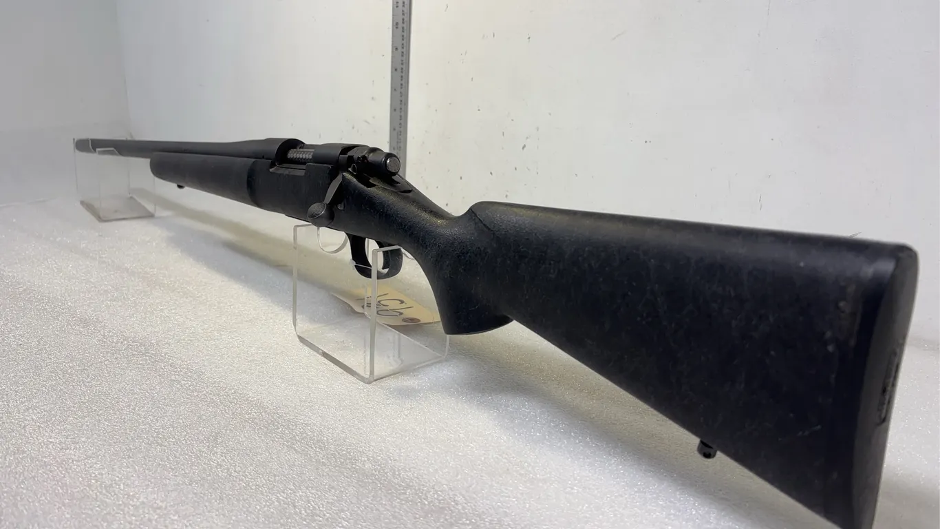 Remington Sendaro .22-250 Cal Bolt Action LH Rifle, w/ Swivels, SN: E6711542 *Unreserved*