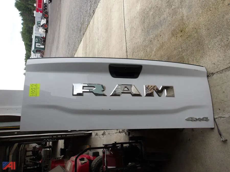 Dodge Ram 4x4 Tailgate
