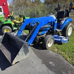2014 New Holland Boomer 24 Compact Tractor (#2)