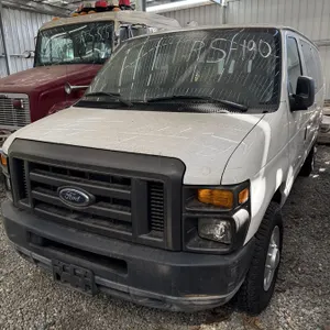 2011 Ford E350XL Van