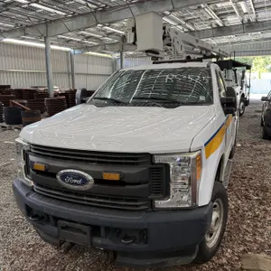 2017 Ford F350 Utility Truck
