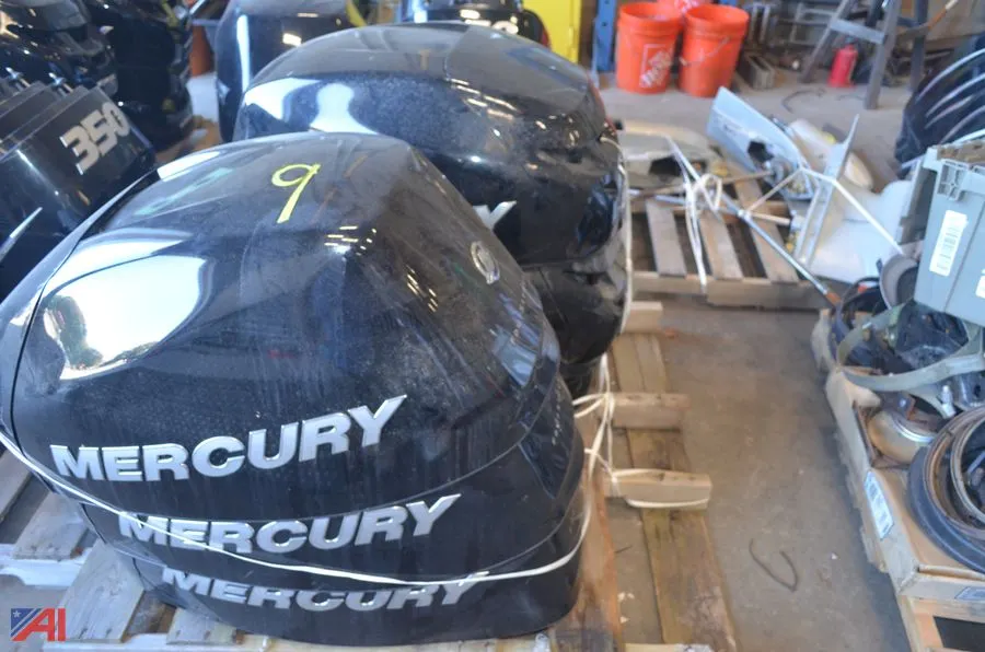 (6) Mercury Outboard Motor Covers