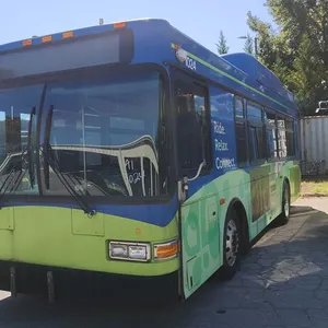 2011 Gillig Low Floor 30ft Wheelchair Bus