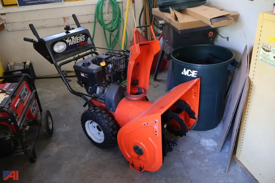 Ariens 1024 Pro Snowblower