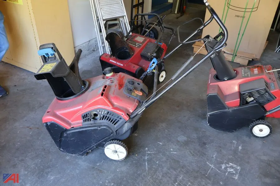 Toro Power Clear Snowblower