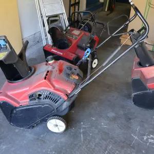 Toro Power Clear Snowblower