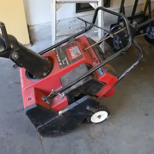 Toro CCR3650 Snowblower