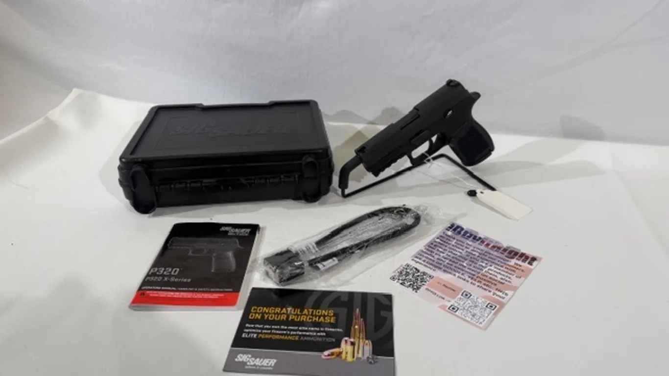 SIG SAUER P320 PISTOL