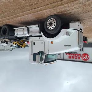 2013  Kenworth  T800  Semi Truck