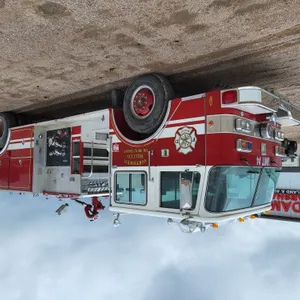 1986  Pierce  Fire Truck   - Diesel