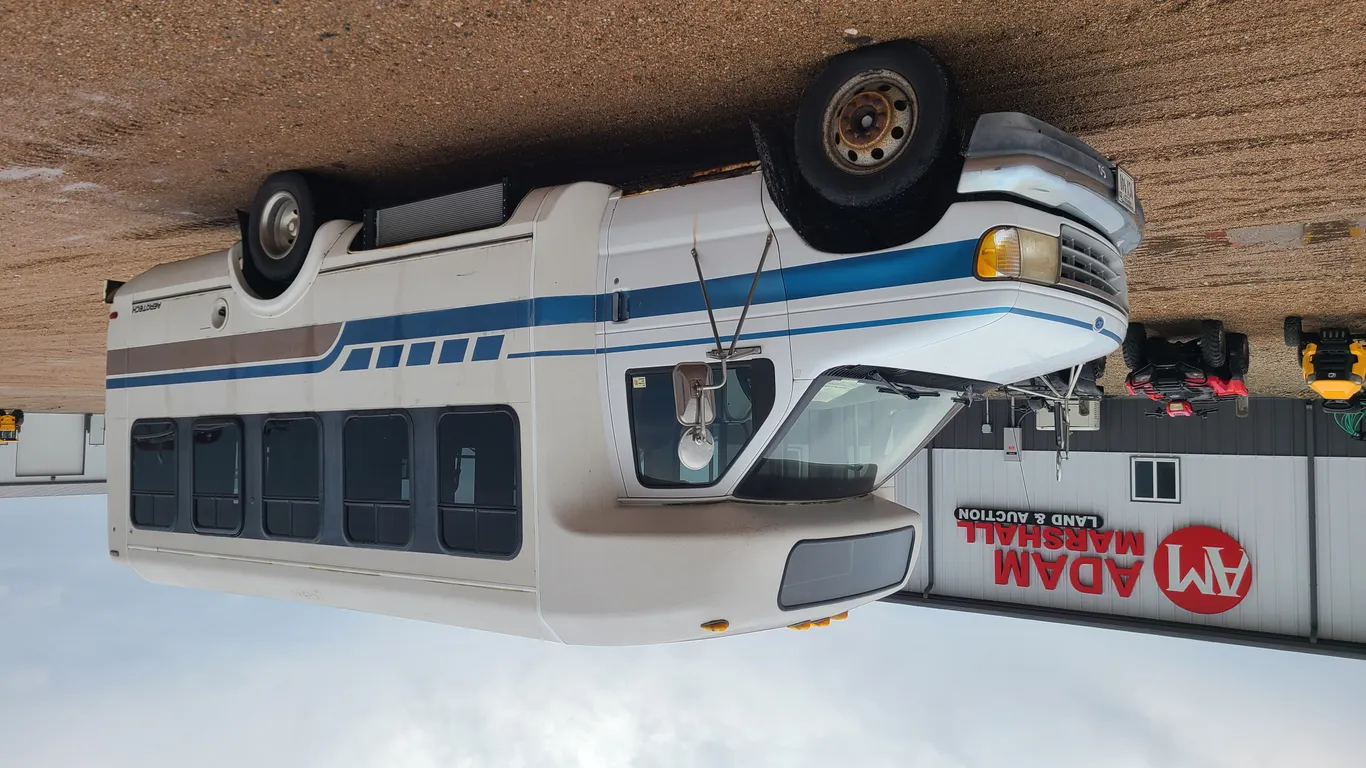 1996 Ford E-350 Bus - Gasoline