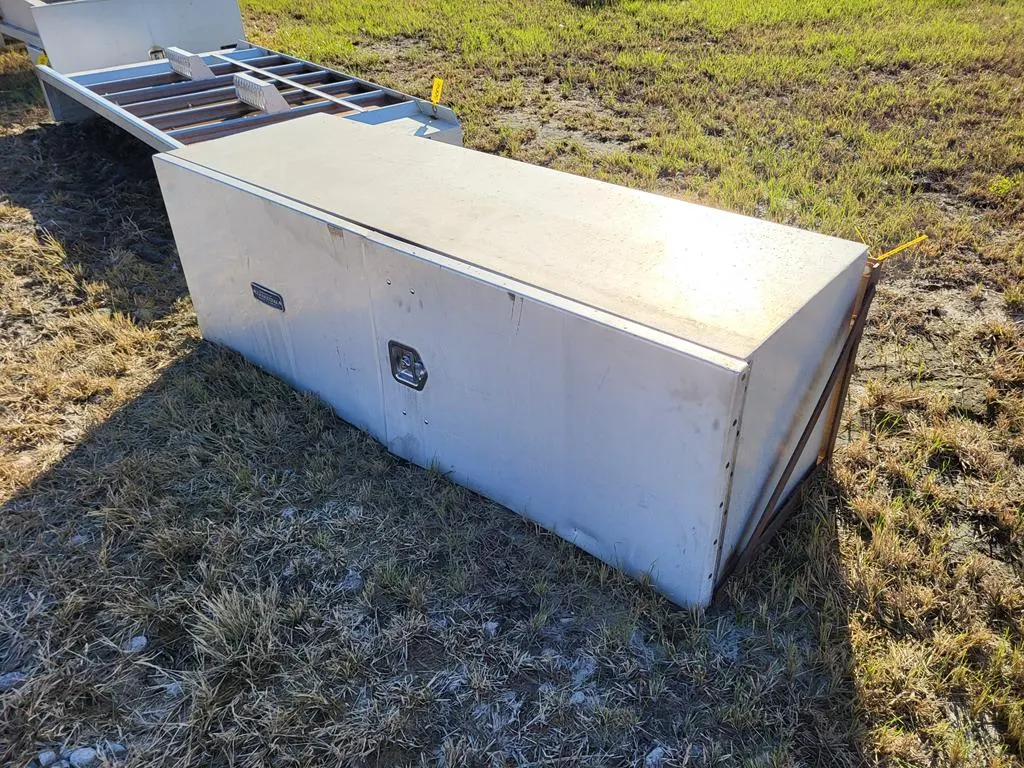 Zamzow MFG. Two Door Tool Box