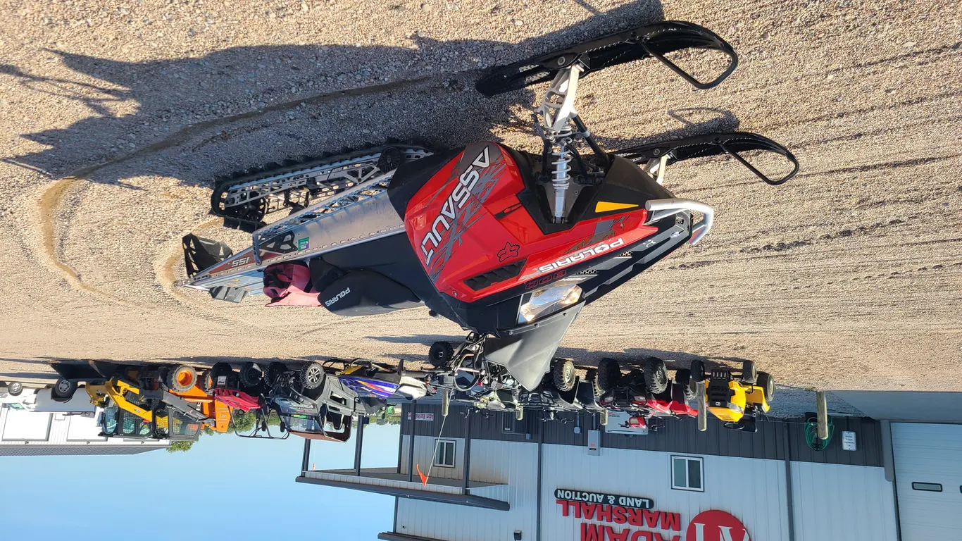 2014 Polaris 800 Assault Snow Mobile