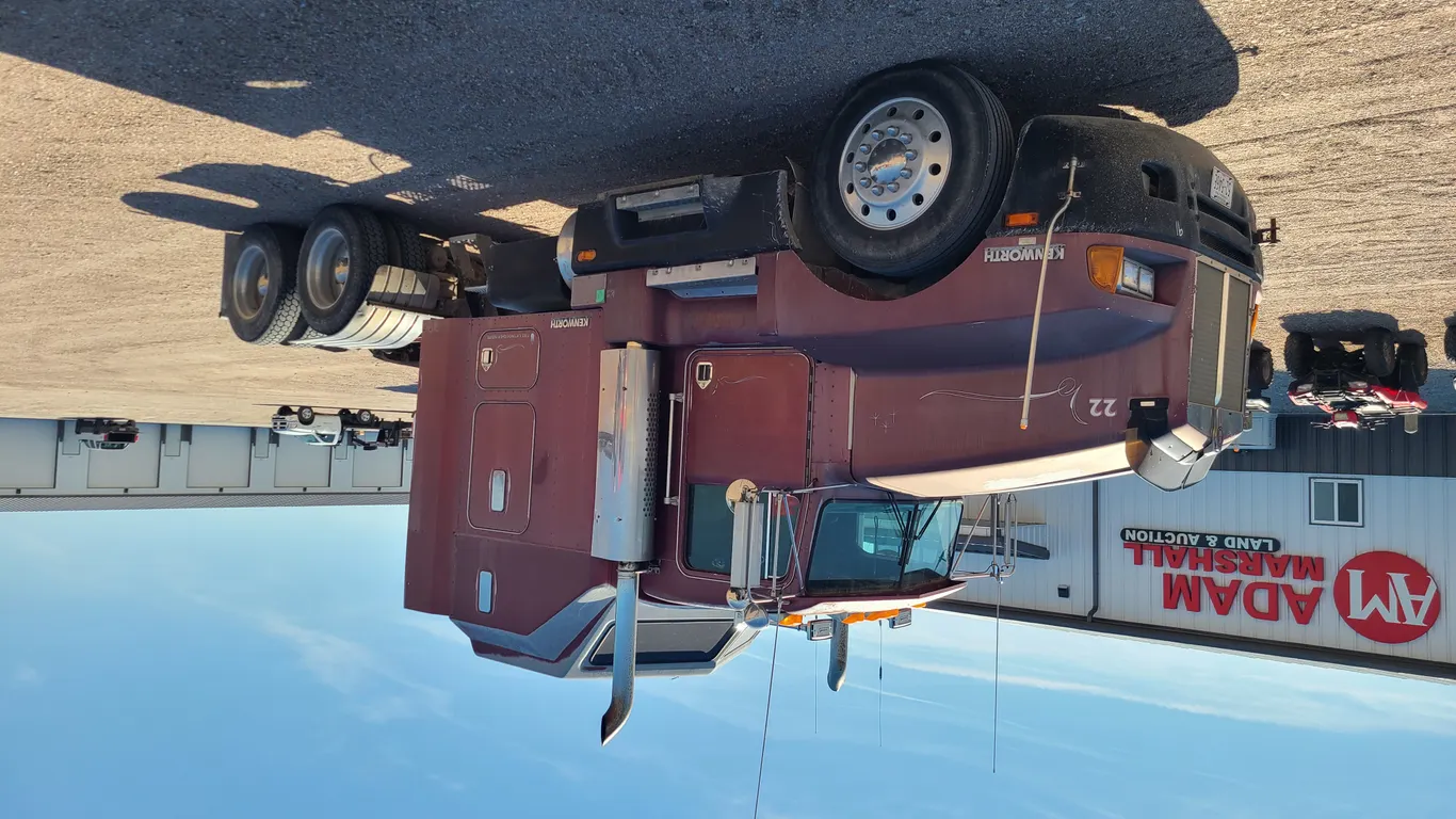 1987 Kenworth T600 Semi Truck