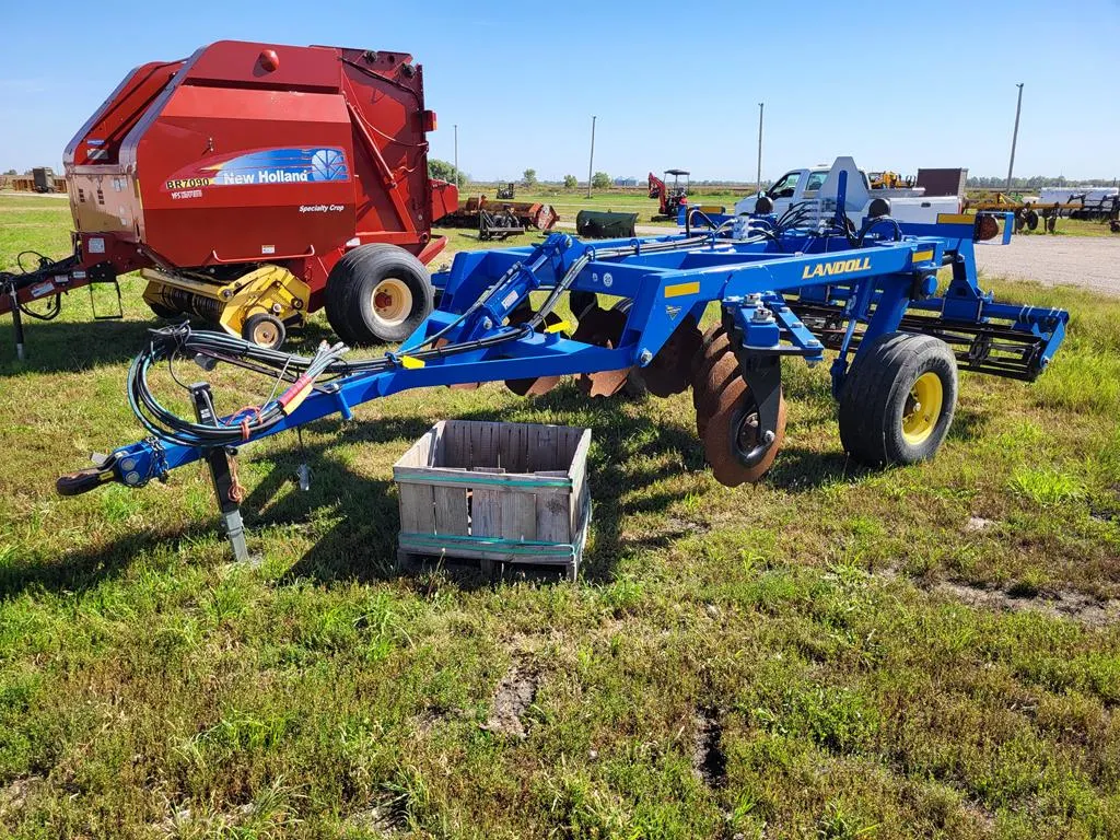 Landoll 1910-9 Pull Type Track Closer - 9FT
