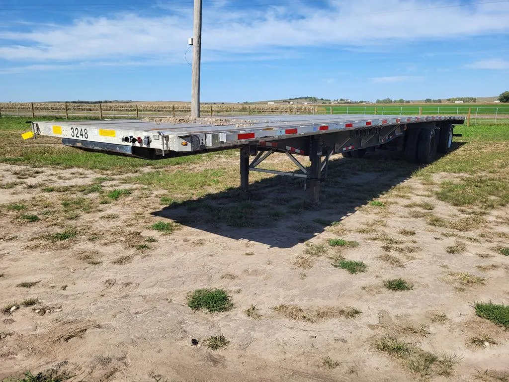 2022 Utility Trailer MFG. Flatbed Semi Trailer - 53FT