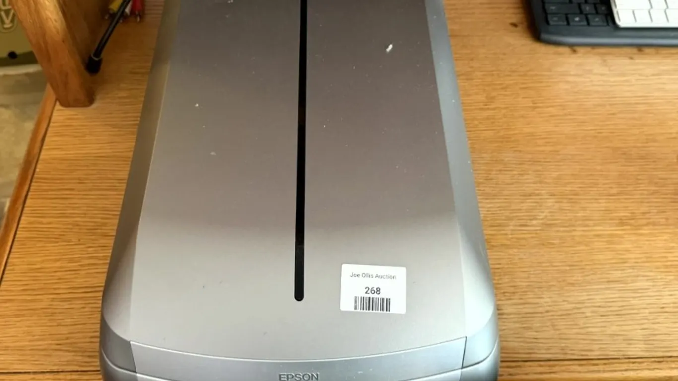 Epson Perfection 4990 Photo Flatbed Scanner