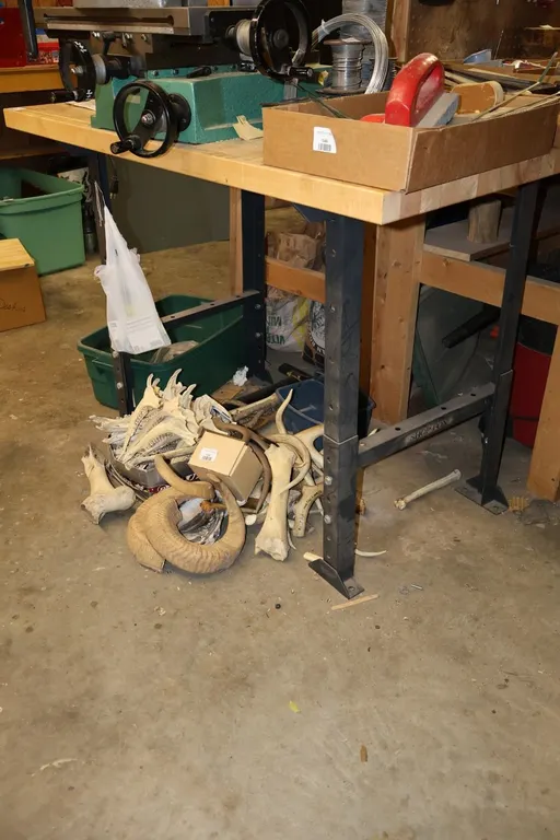 Shop Fox Workbench with Butcher Block Top