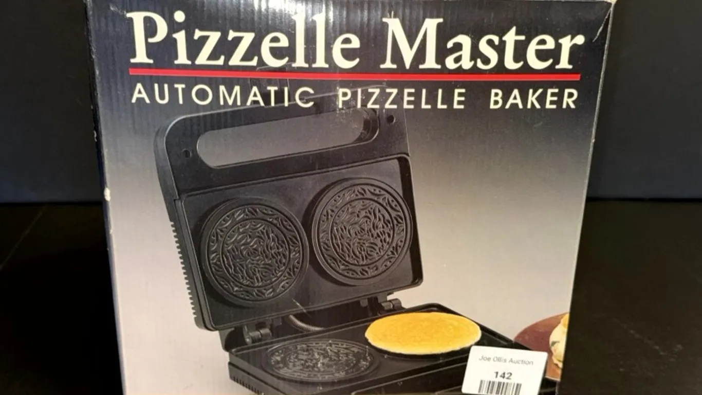 Salton Pizzelle Master Automatic Pizzelle Baker in Original Box