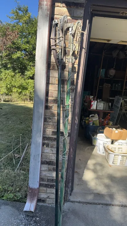 Pair of Pole Tree Pruners