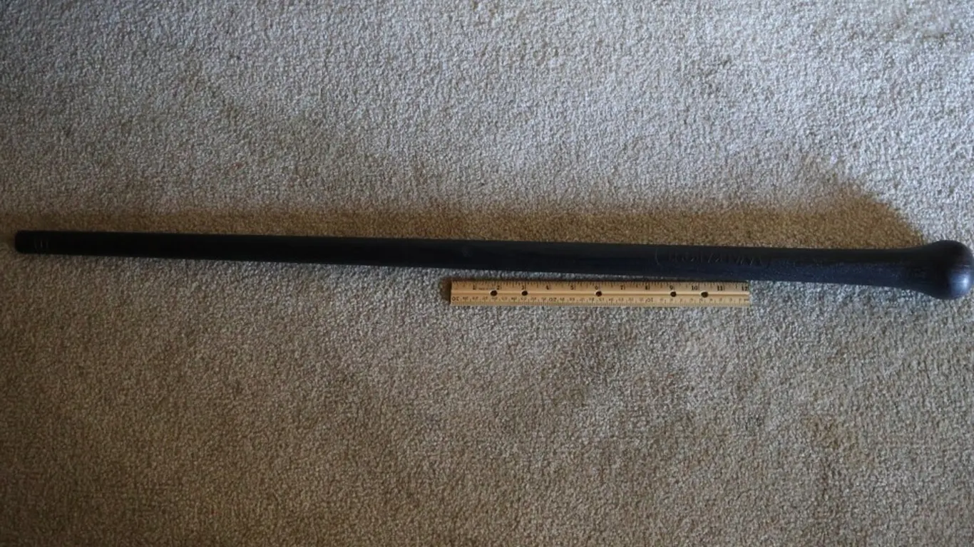 Walkabout Black Ball Head Walking Stick