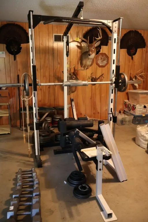 Club Weider 550 Home Gym System with Bench, Weight Plates, and Dumbbells