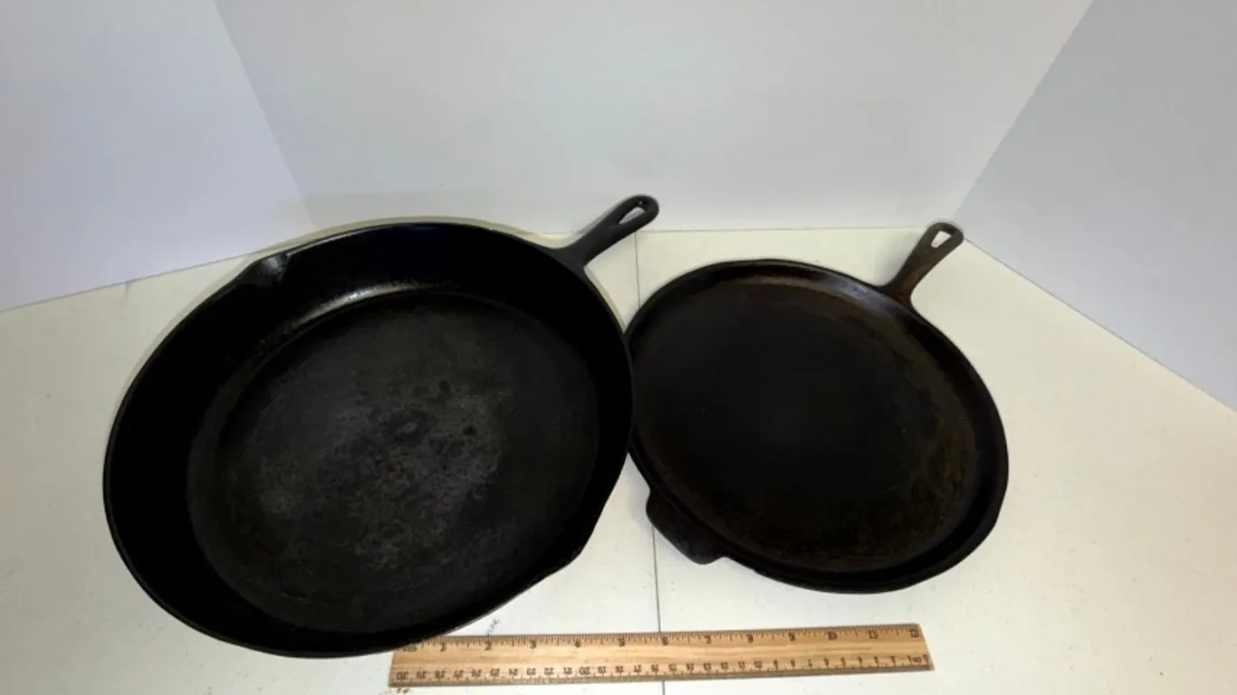Cast Iron Skillets and Round Griddle