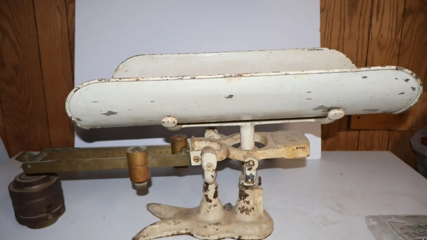 Fairbanks Scales Cast Iron Balance Scale with Curved Scoop Tray and Counterpoise Weights