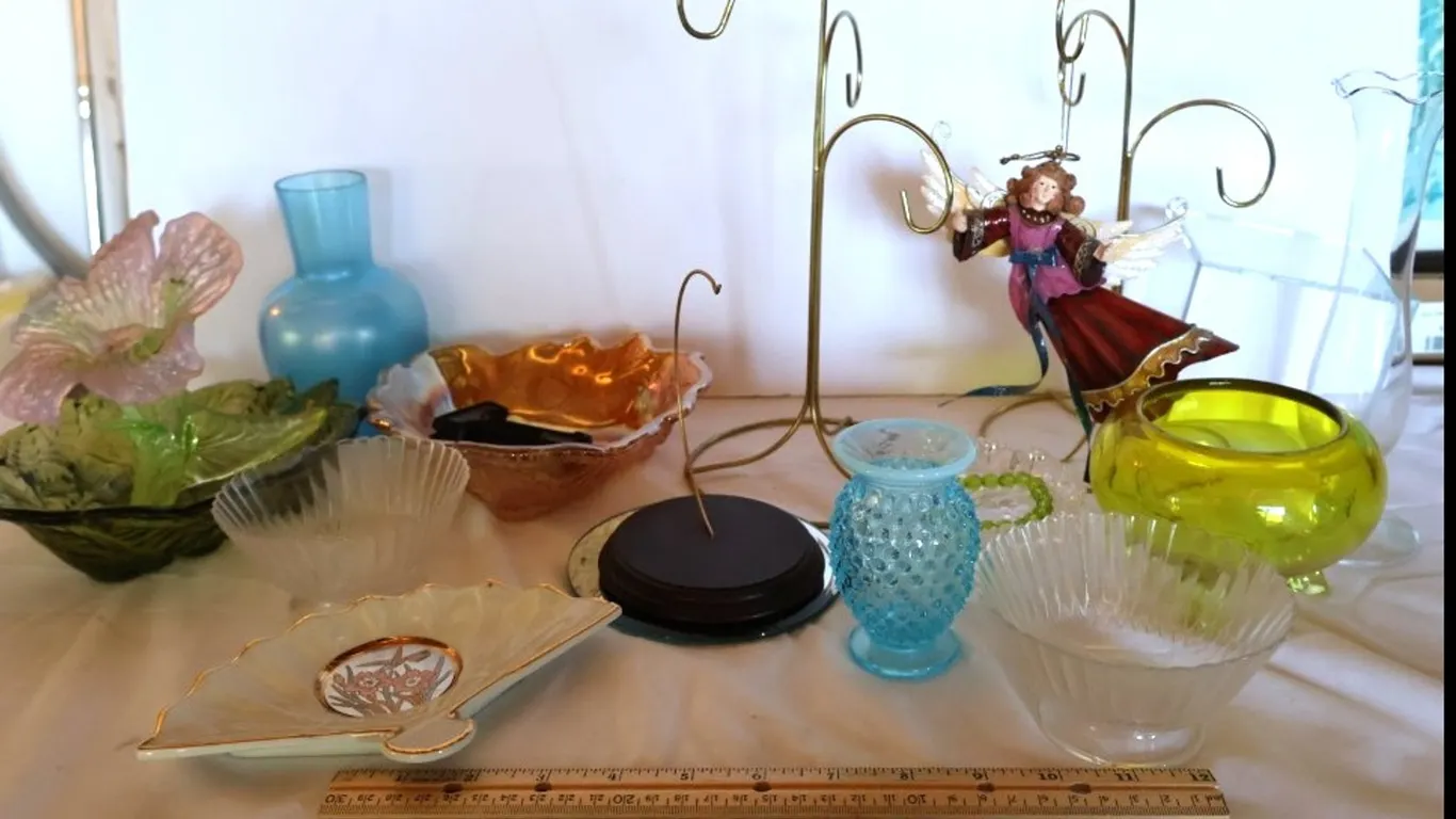 Assorted Decorative Glassware, Fan-Shaped Porcelain Dish, and Display Stands