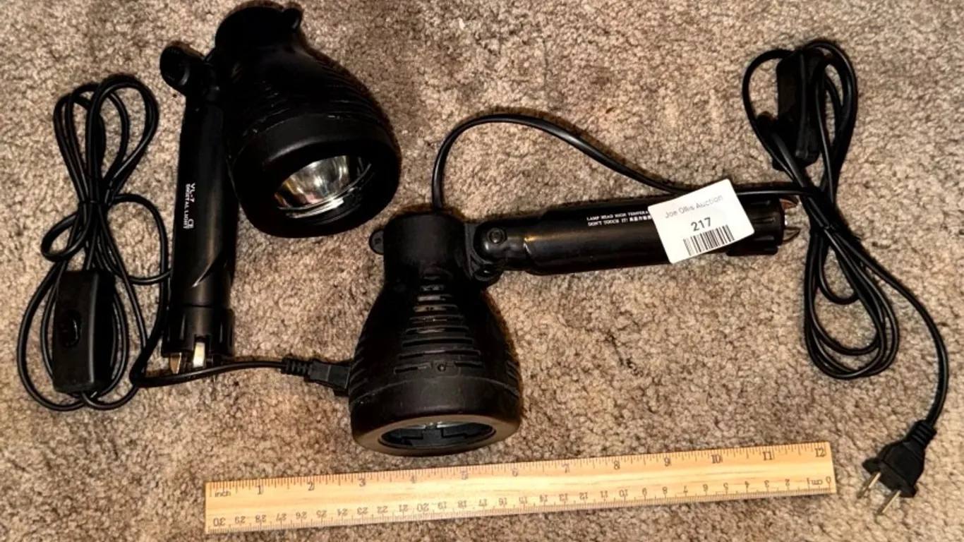 Two VL-7 Digital Light Portable Spotlights