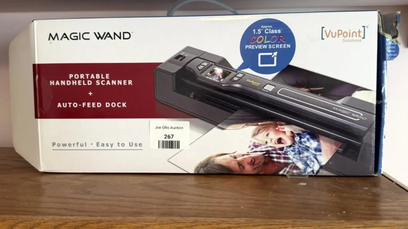 VuPoint Solutions Magic Wand Portable Handheld Scanner and Auto-Feed Dock