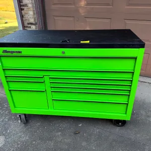 Snap-on Lime Green Eleven-Drawer Rolling Tool Cabinet, Speedliner Top