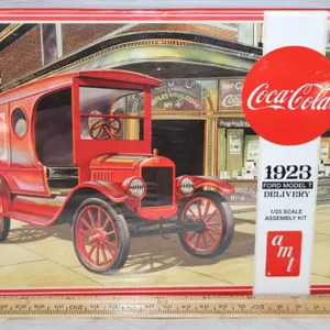AMT Coca-Cola 1923 Ford Model T Delivery 1/25 Scale Plastic Model Kit