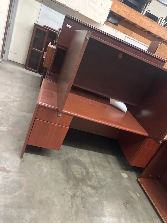 Assorted Furniture