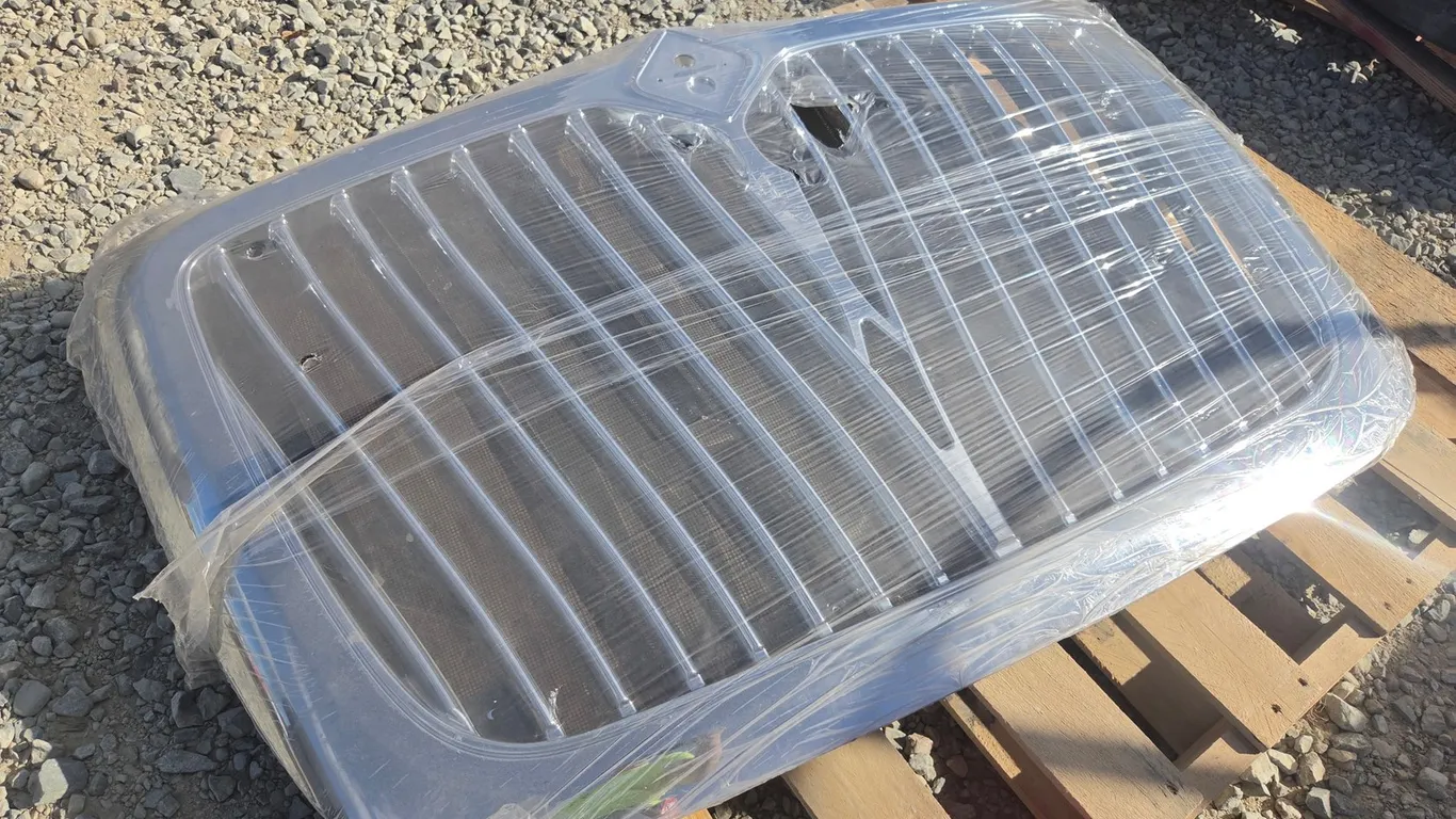Unused International Semi Grill